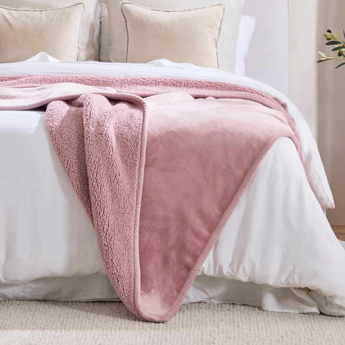 Marshmallow 510gsm Microfibre Blanket