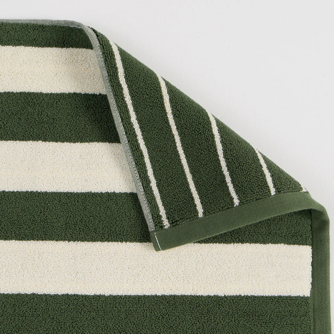 Maverick Green Reversible Stripe Bath Mat