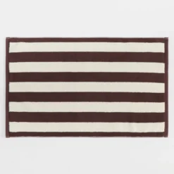 Maverick Mahogany Reversible Stripe Bath Mat