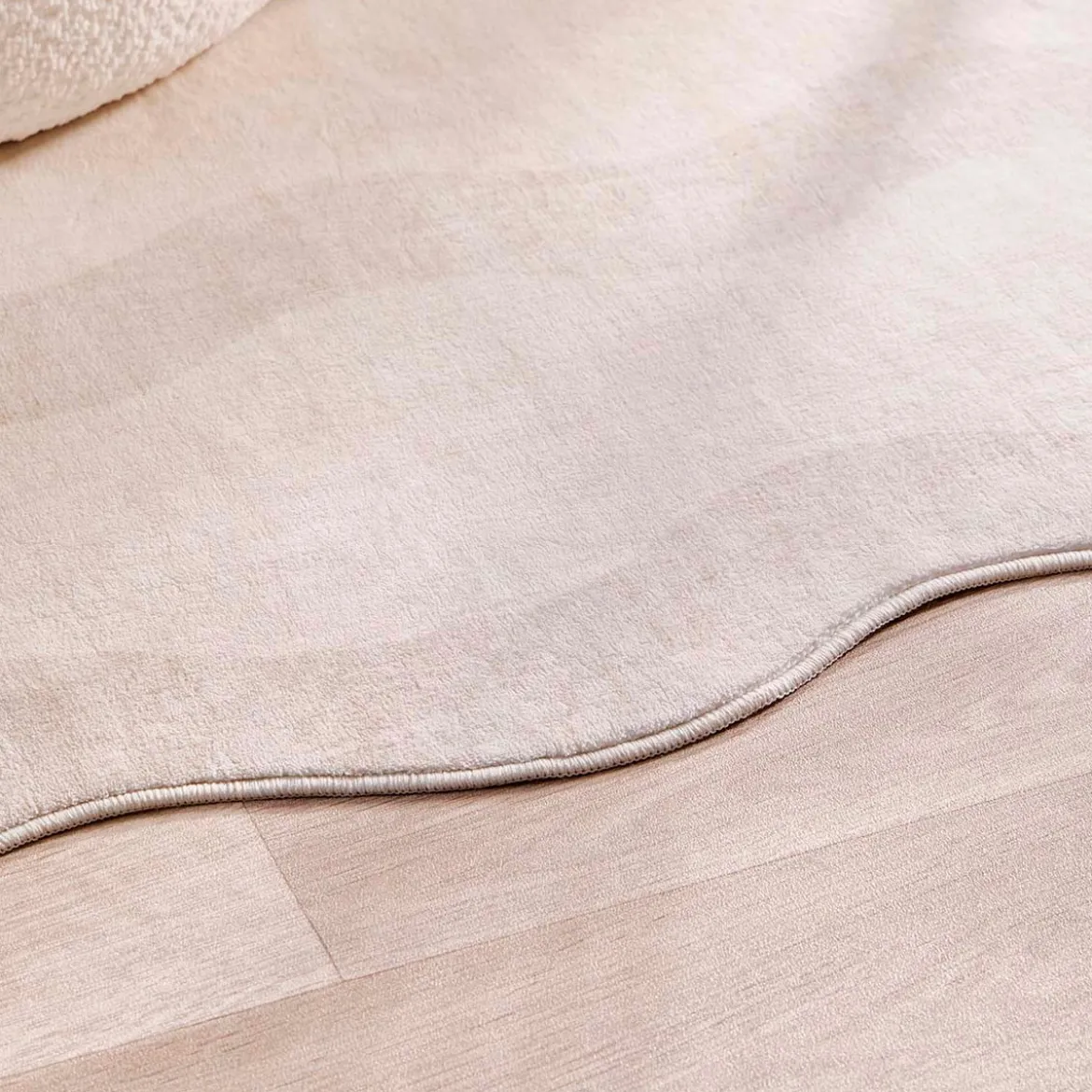 Maya Washable Floor Rug