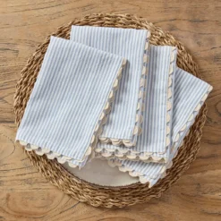 Millie Stripe Scallop Napkin 4 Pack