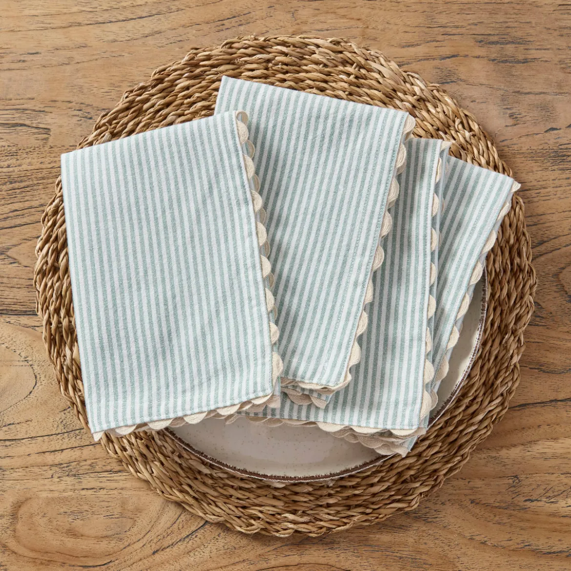 Millie Stripe Scallop Napkin 4 Pack