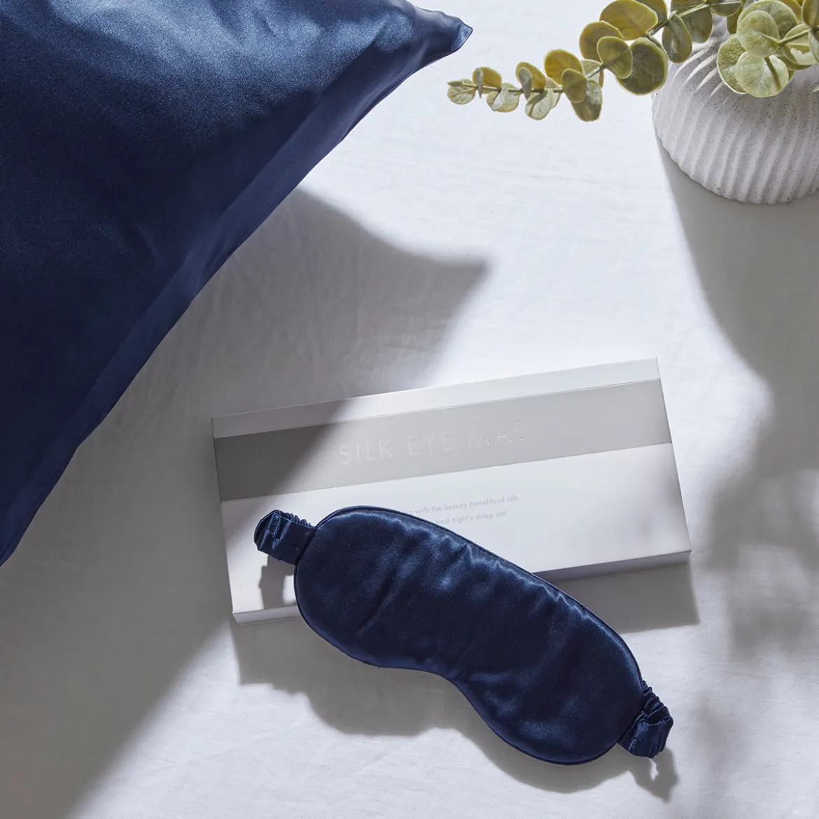 Navy Mulberry Silk Eye Mask