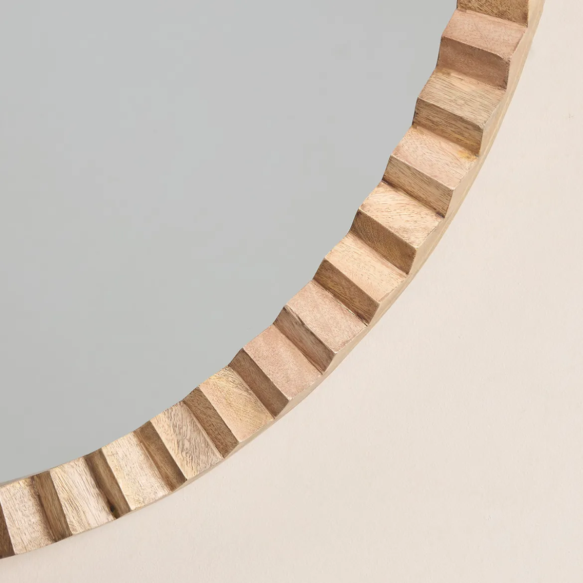 Oliver Round Mirror