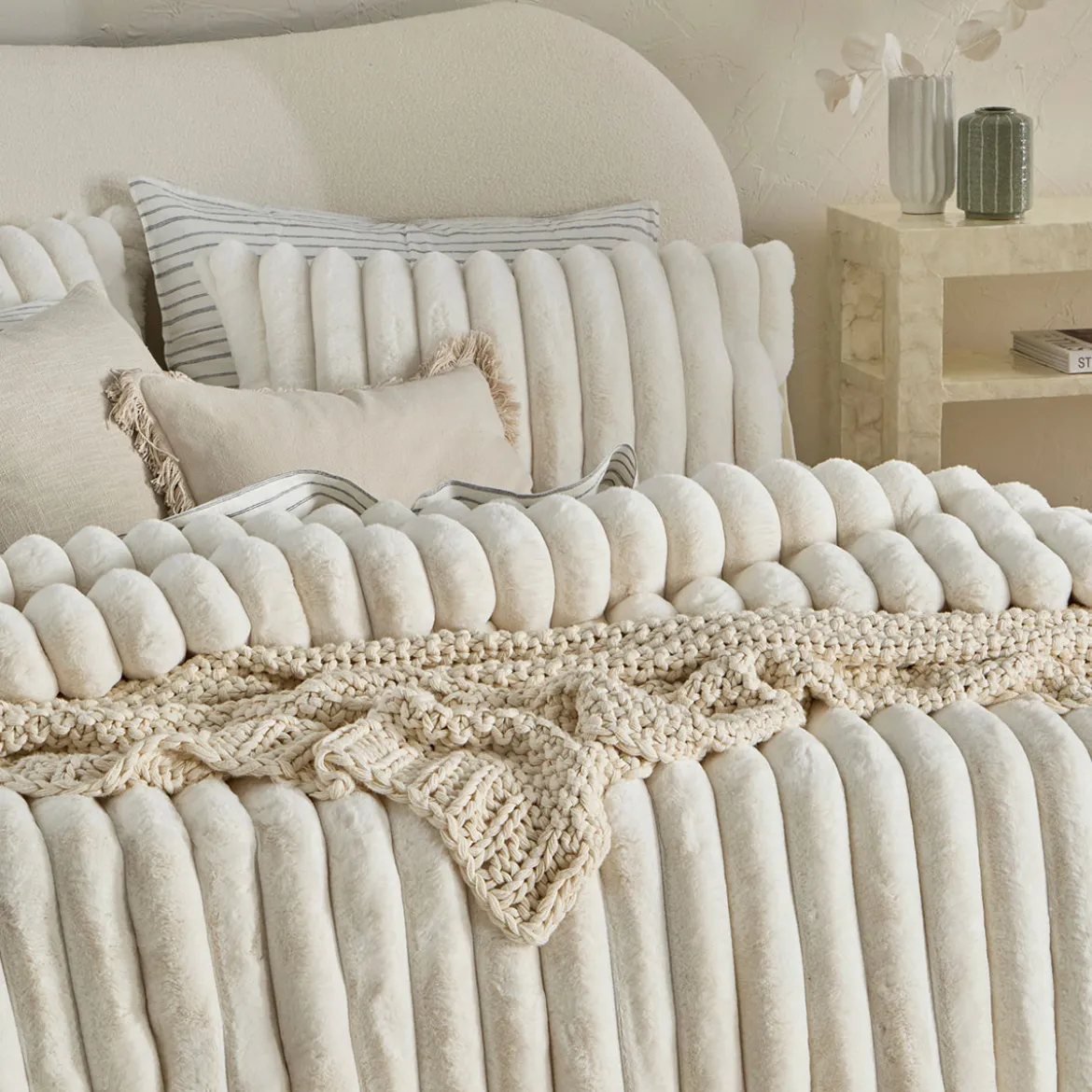 Oslo Faux Fur Ribbed Comforter Set