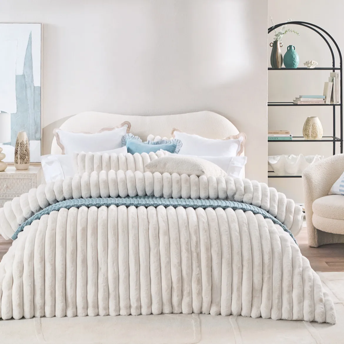Oslo Faux Fur Ribbed Comforter Set