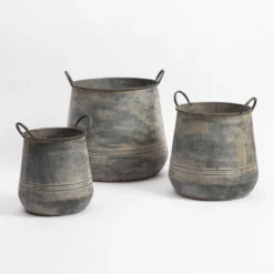 Otto Metal Decorative Pot