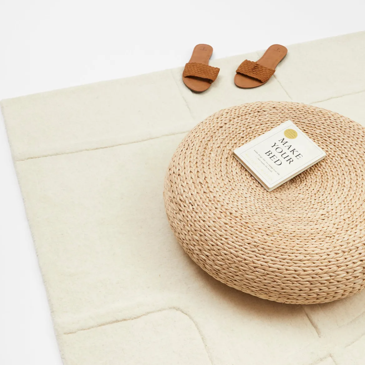 Pablo Woollen Floor Rug