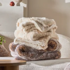 Pelage Faux Fur Extra Large Throw