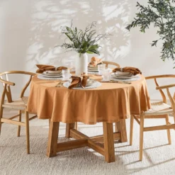 Pelham Cotton Table Cloth