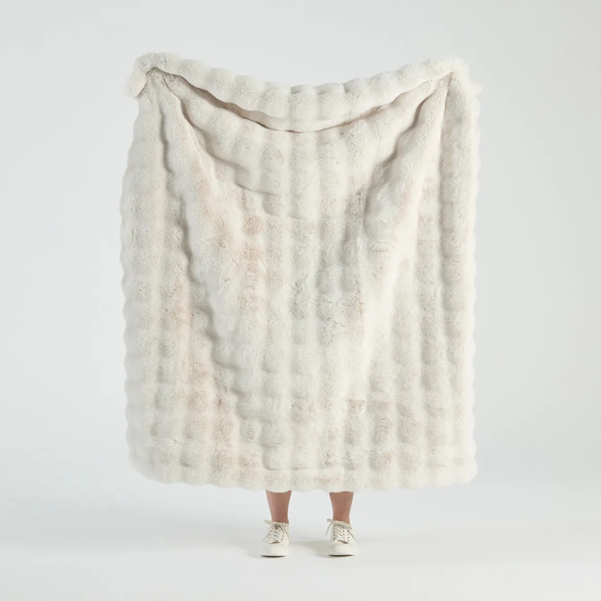 Prague Faux Fur Throw