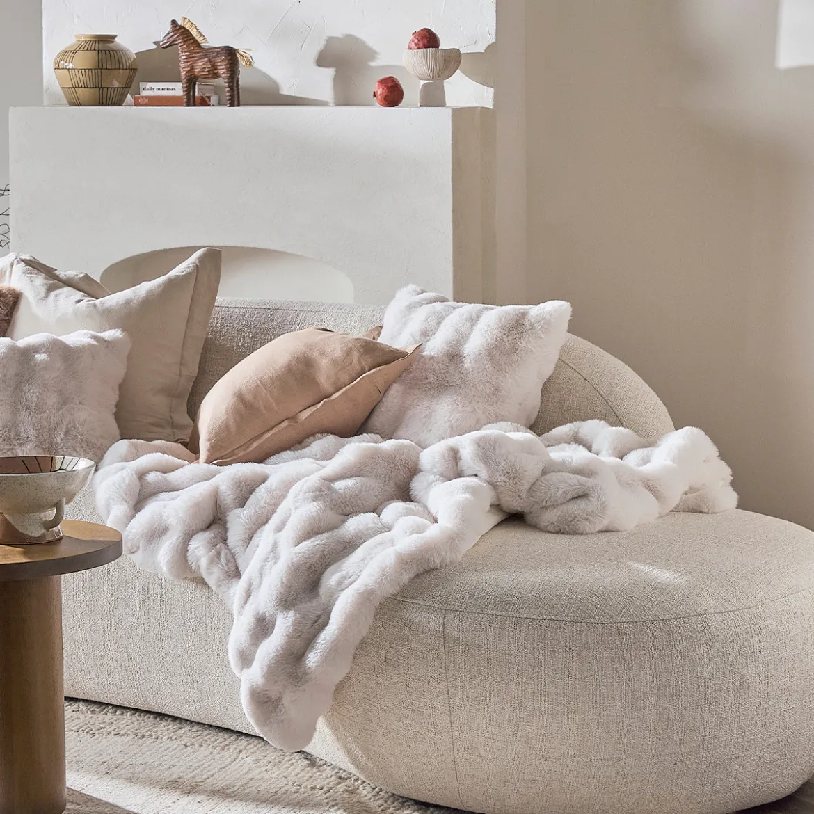 Prague Faux Fur Throw