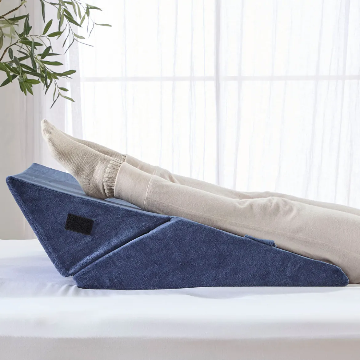 Relax Therapy Adjustable Wedge Support Pillow