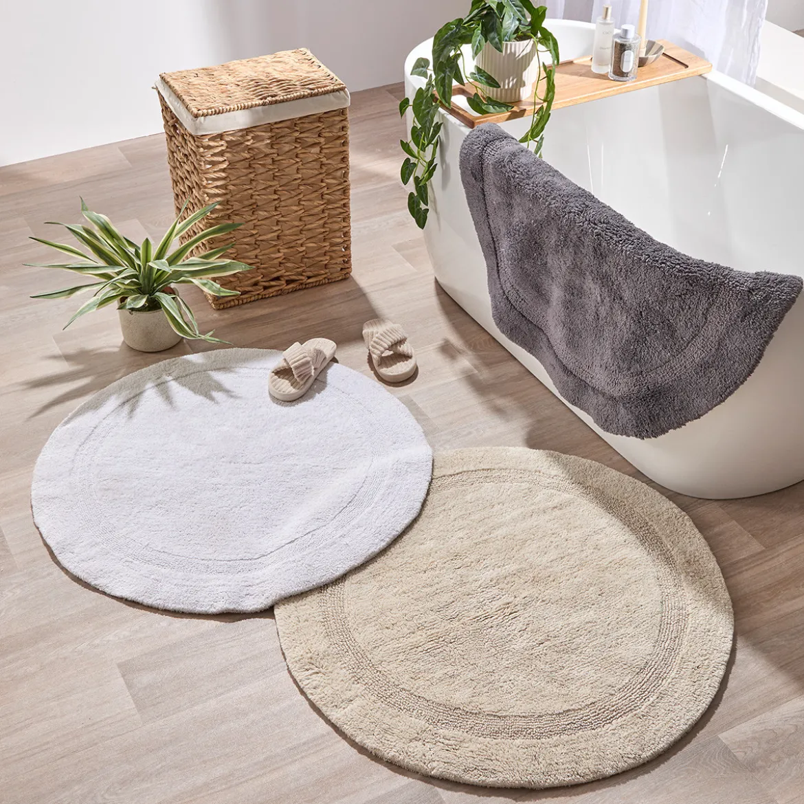 Resort Reversible Bath Mat Round