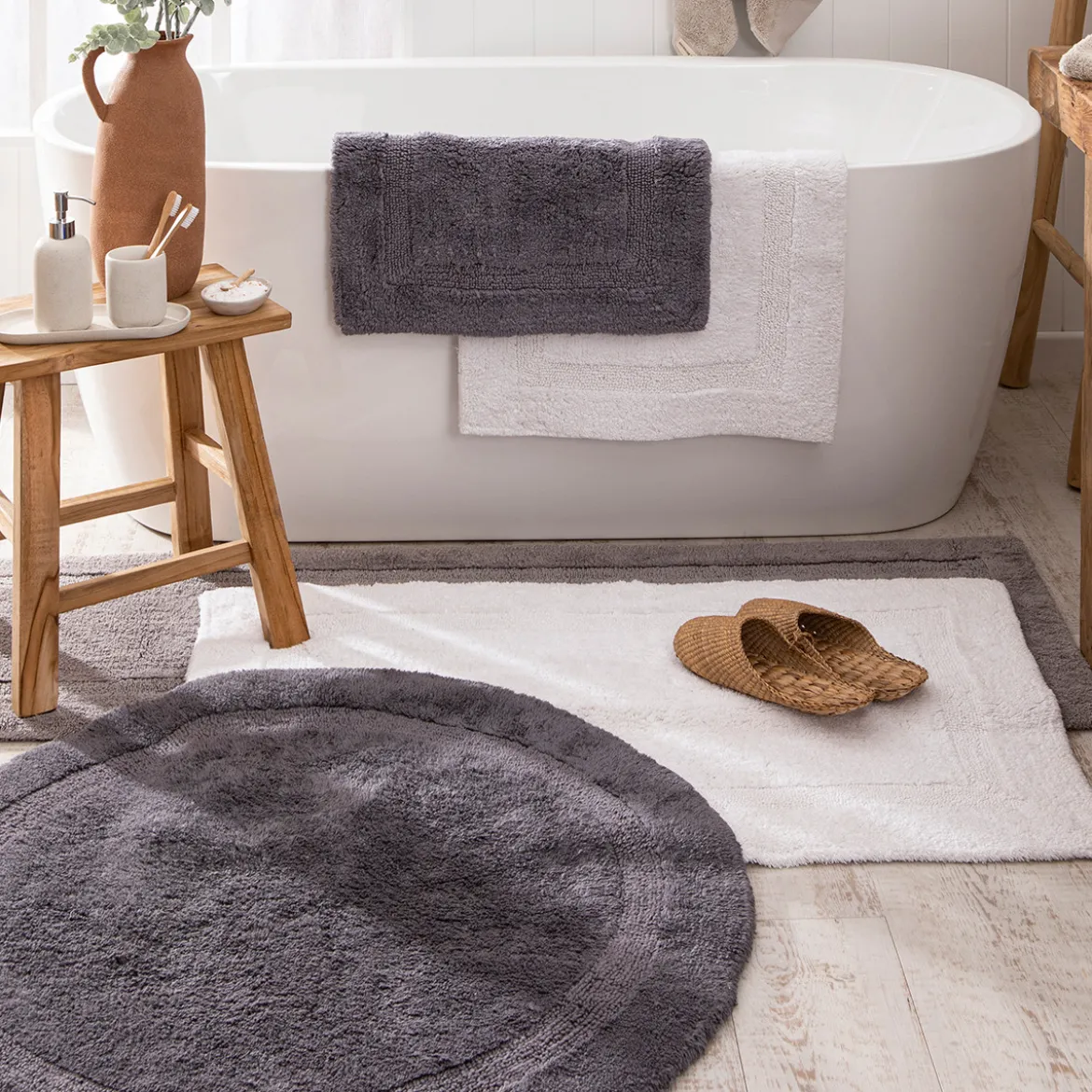Resort Reversible Bath Mat Round