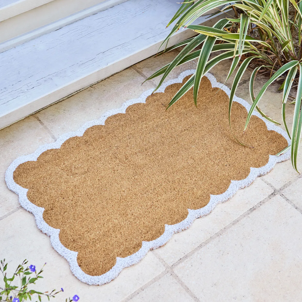 Rumi Scalloped Large Doormat