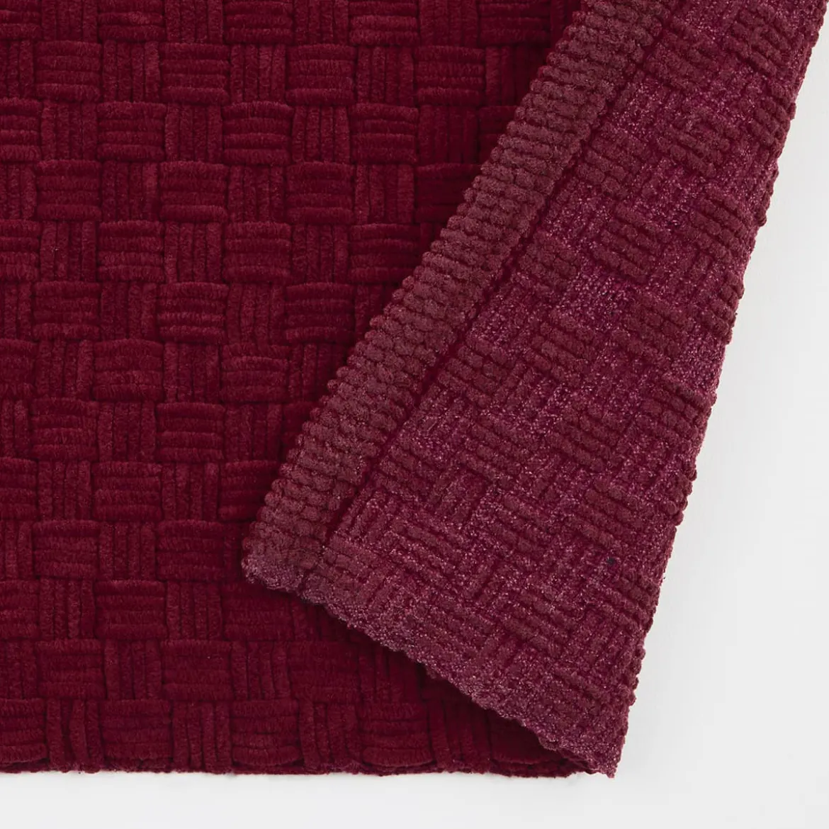Rylee Woven Bath Mat