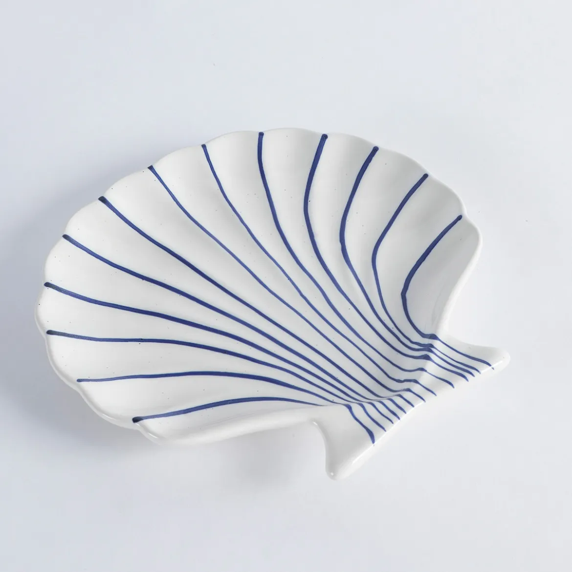 Shell Stripe Bathroom Accessories