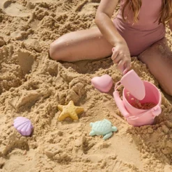 Silicone 7 piece Pink Beach Bucket Set