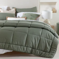 Snoozi Cube Green Microfibre Comforter Set