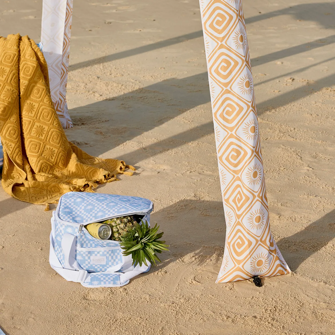 Solaire Sun Scalloped Cabana