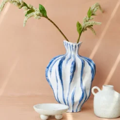 Stormz Vase
