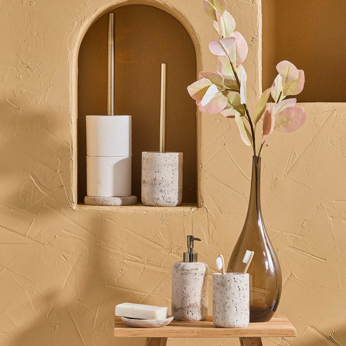 Tori Bathroom Accessories