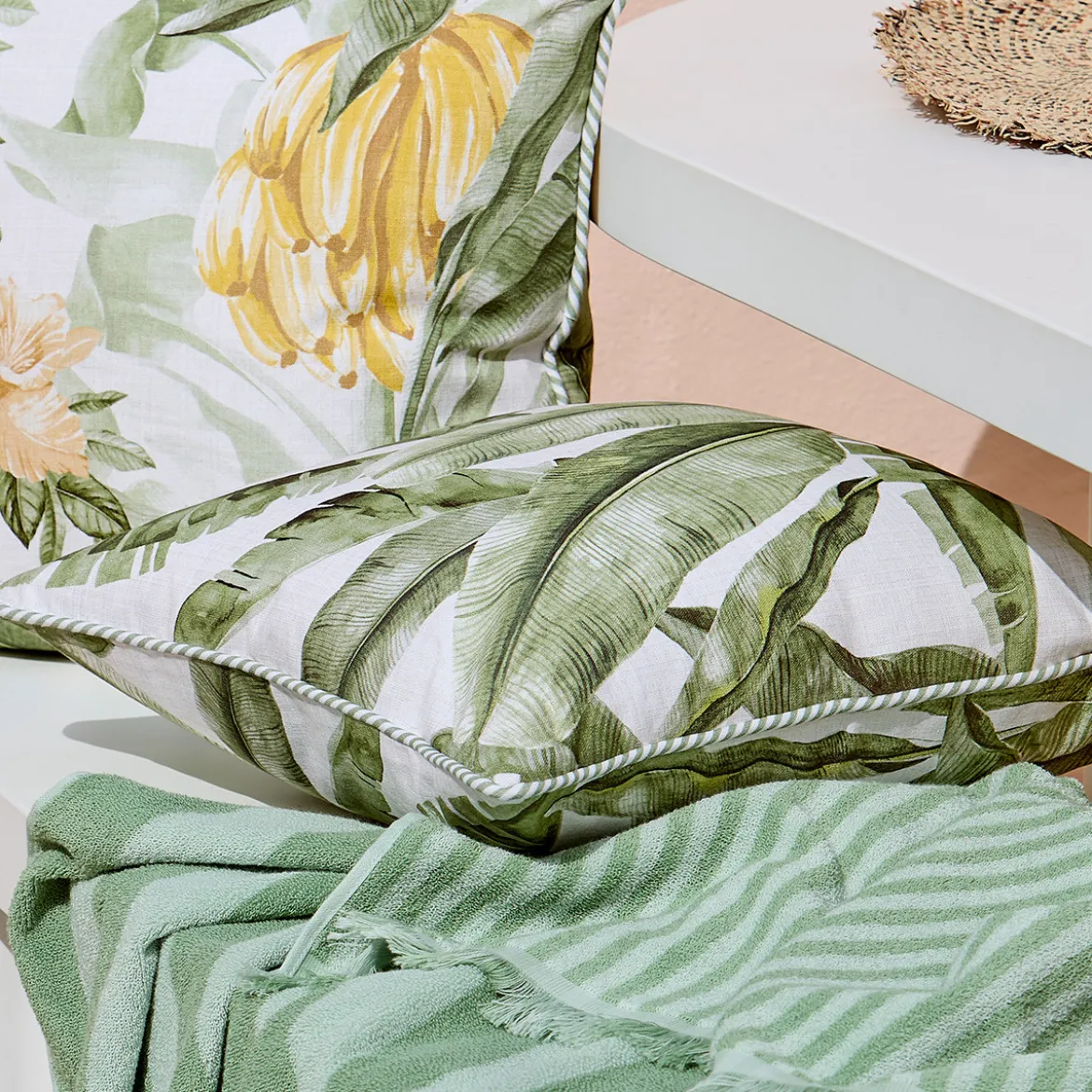 Tropical Havana Leaf Outdoor Cushion