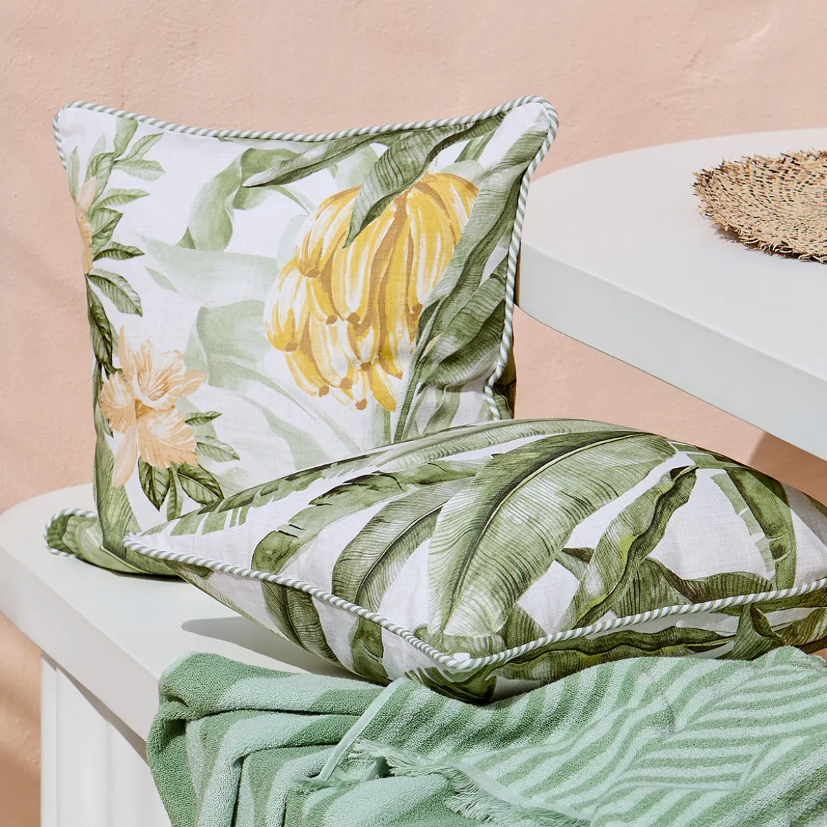 Tropical Havana Leaf Outdoor Cushion
