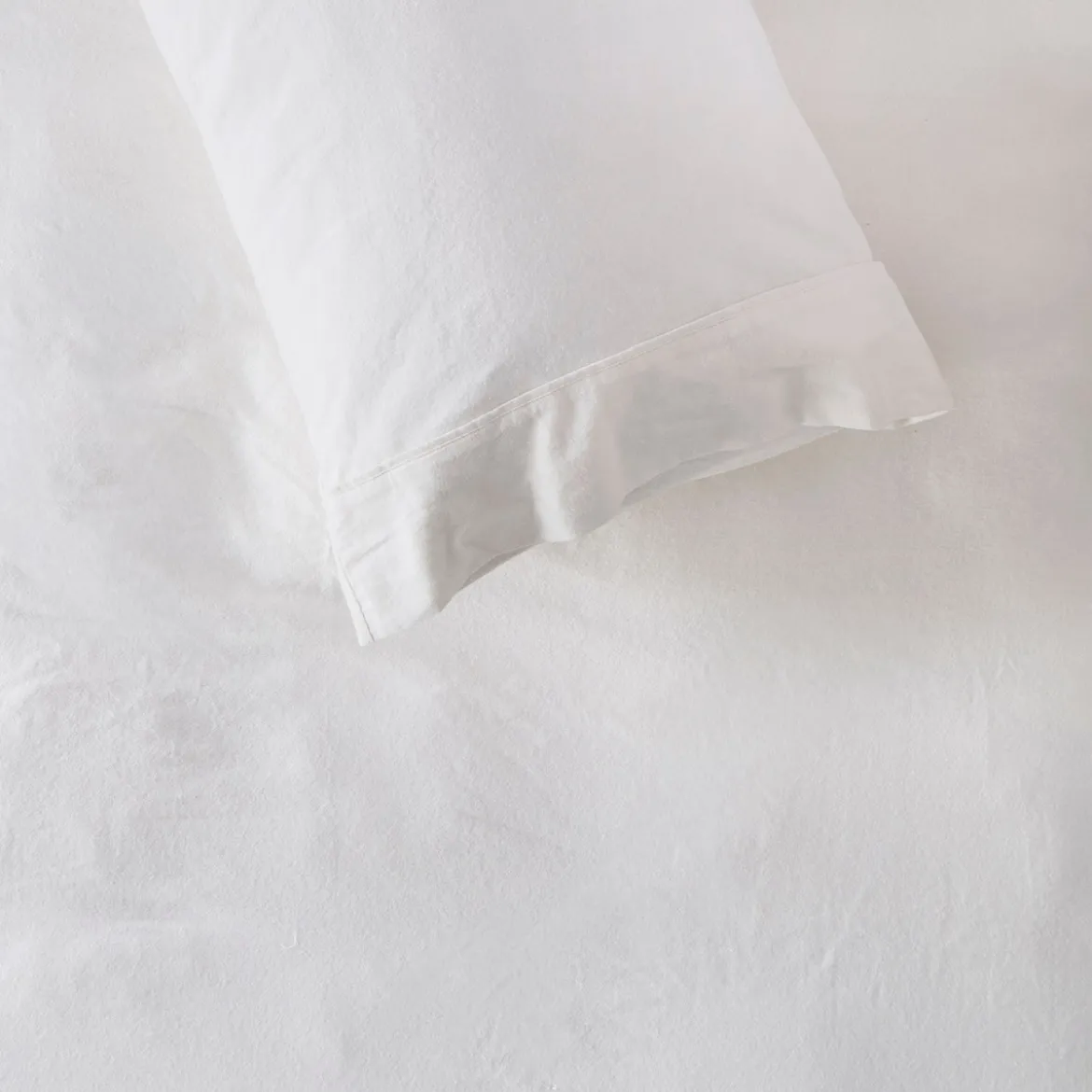 Vanilla Cotton Flannelette Fitted Sheet