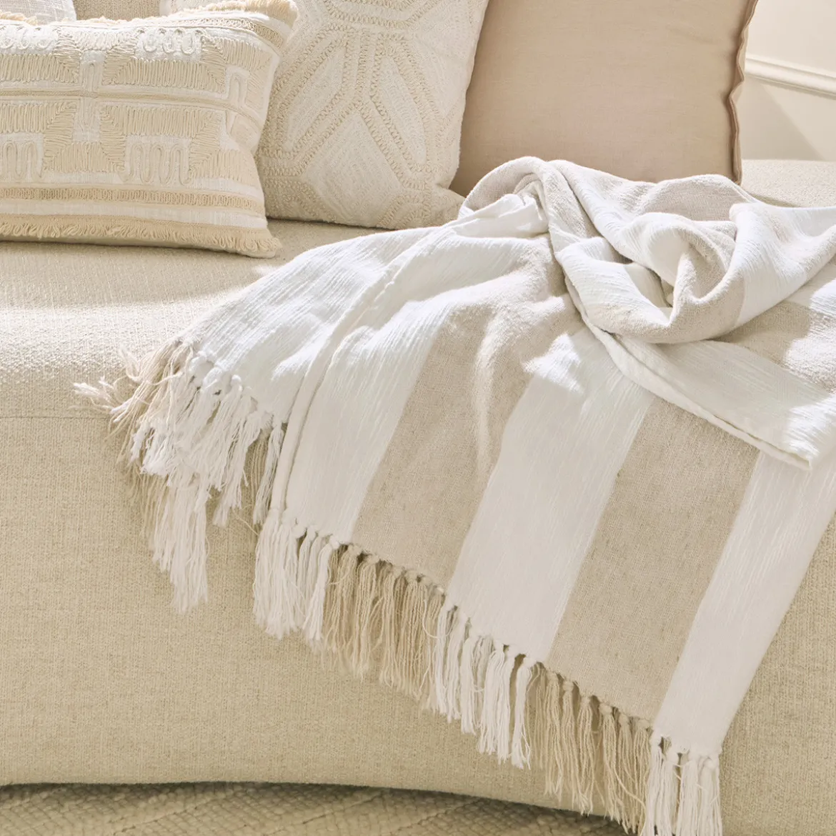 Vera Boucle Stripe Extra Large Throw