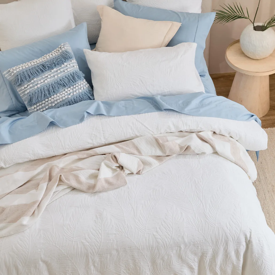 Vera Boucle Stripe Extra Large Throw