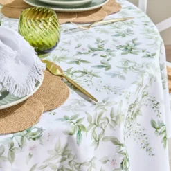 Virelle Table Cloth