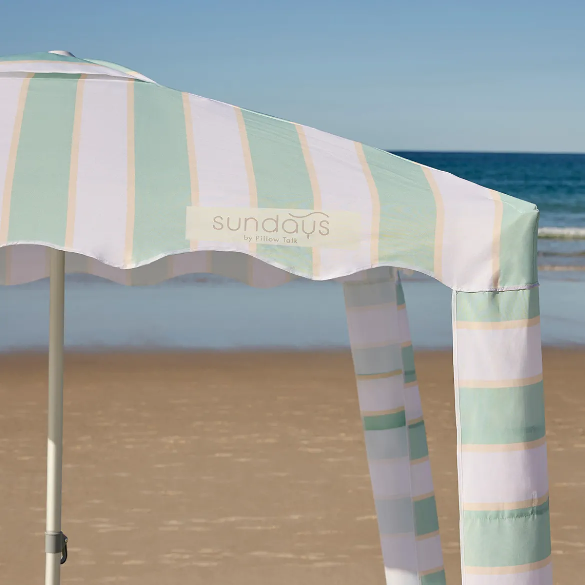 Vista Stripe Scalloped Cabana