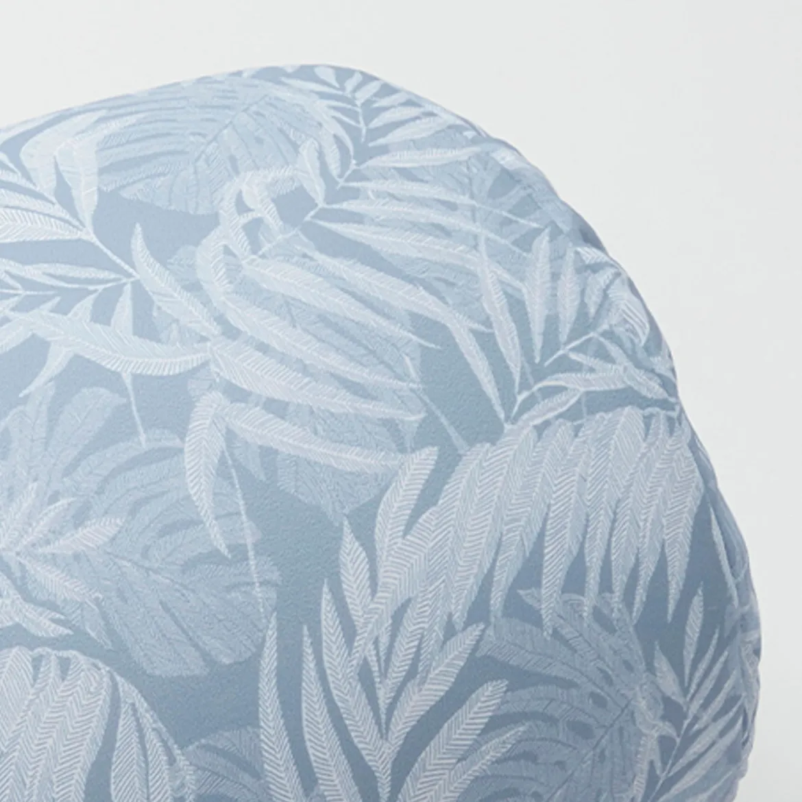 Voyager Palm Neckroll