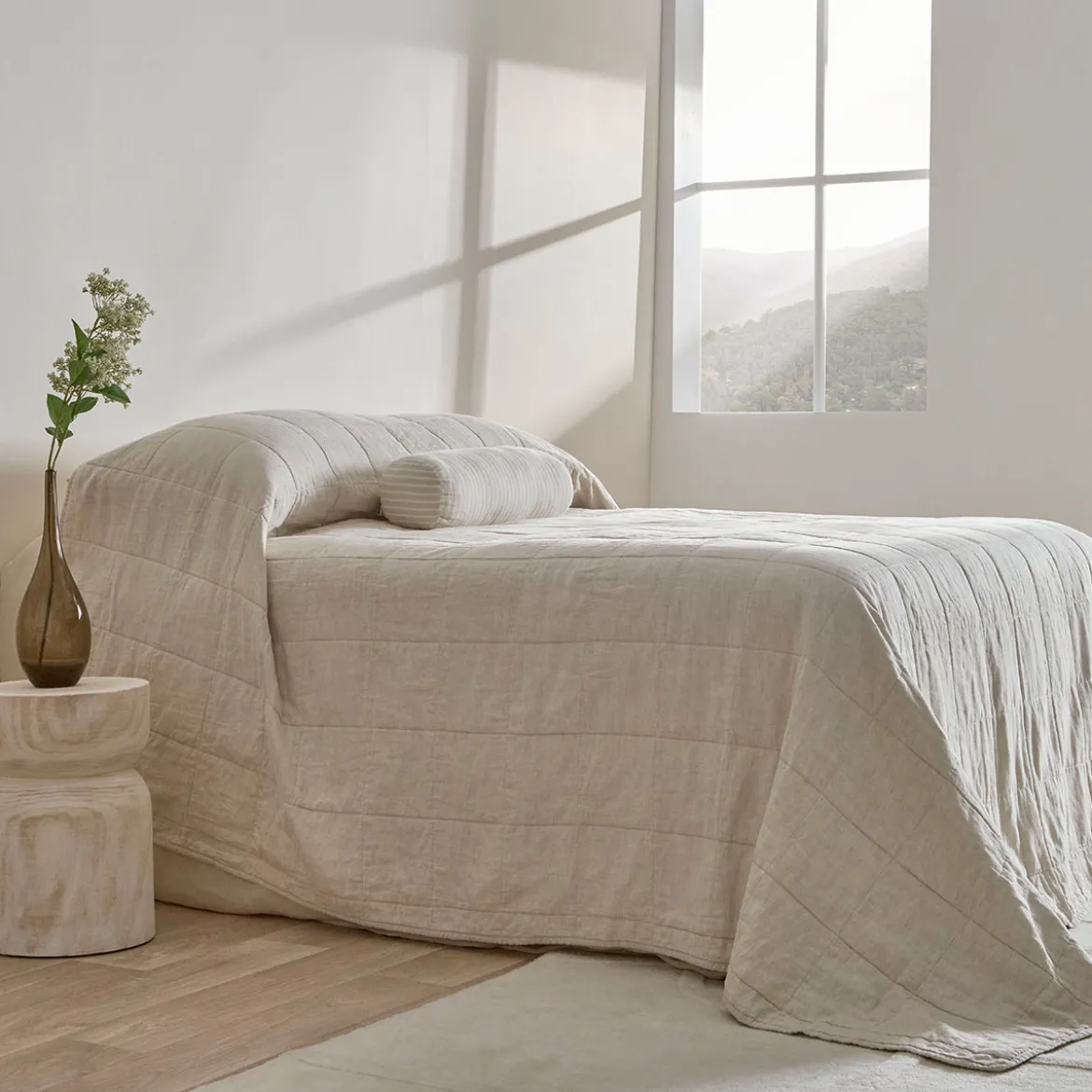 Washed Linen Coverlet Set