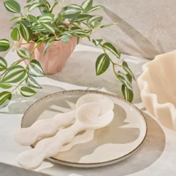 Wave Resin Salad Servers Set of 2