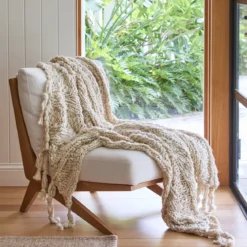 Willow Knitted Throw