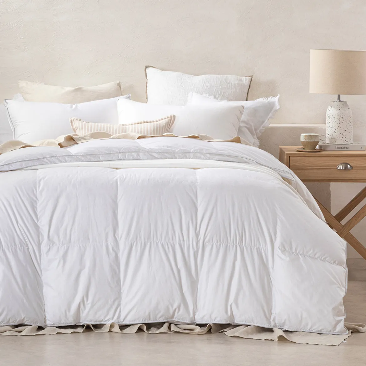 Winter 90/10 Goose Down Quilt