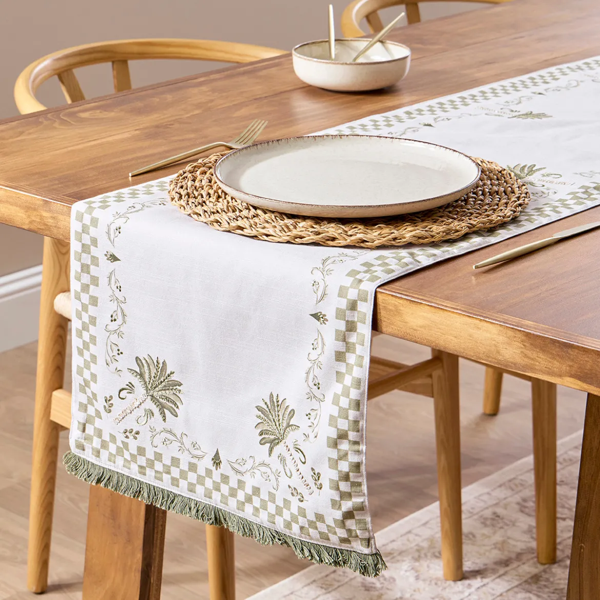 Yuma Palm Embroidered Palm Table Runner