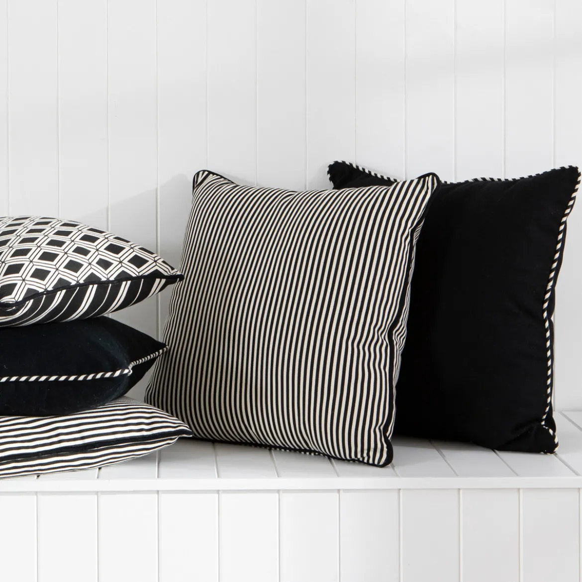 Zona Outdoor Large Stripe Square Cushion