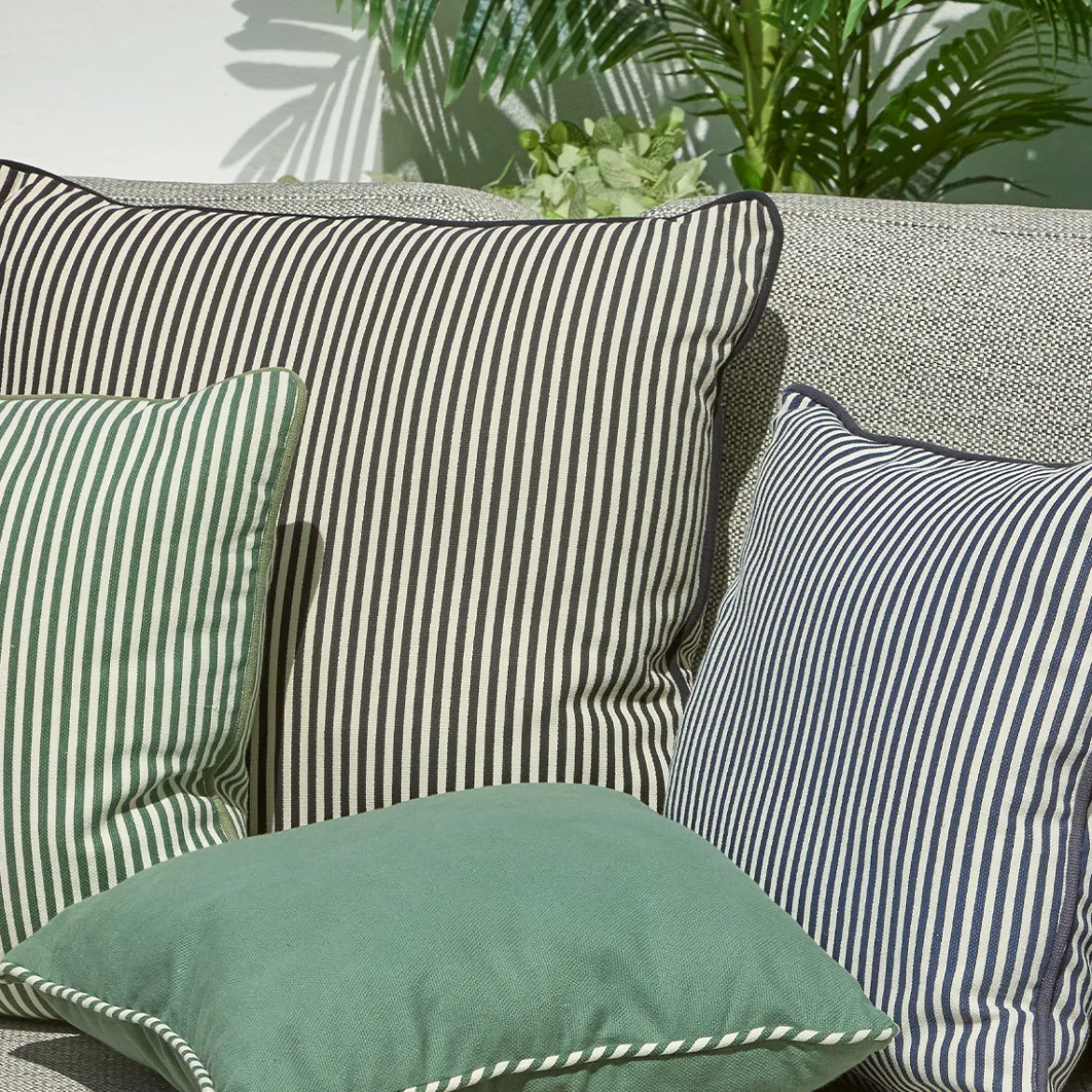 Zona Outdoor Large Stripe Square Cushion